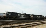 NS 2603 & 2671 lead train 351 past Pomona tower